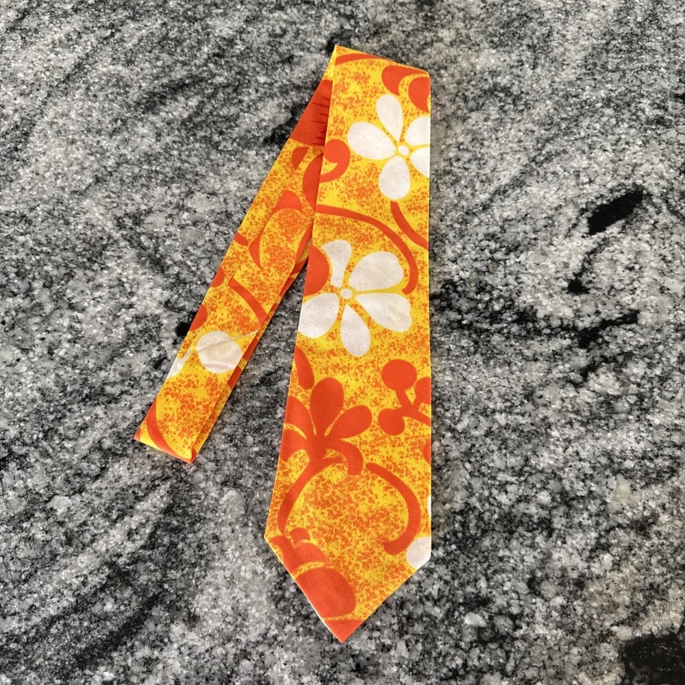 Vintage Prince Kuhio Tie Made In Hawaii Necktie 70s 54" Hawaiian Yellow Orange